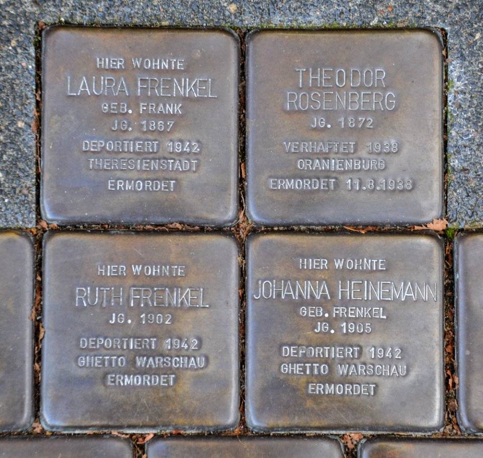 Lemgo - 2014-09-27 - Stolpersteine Frenkel & Co (12)