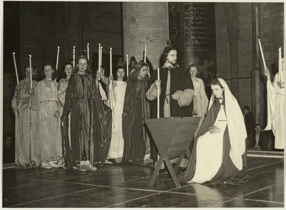 Lekespel in de Grote of St. Bavokerk. NL-HlmNHA 54011234