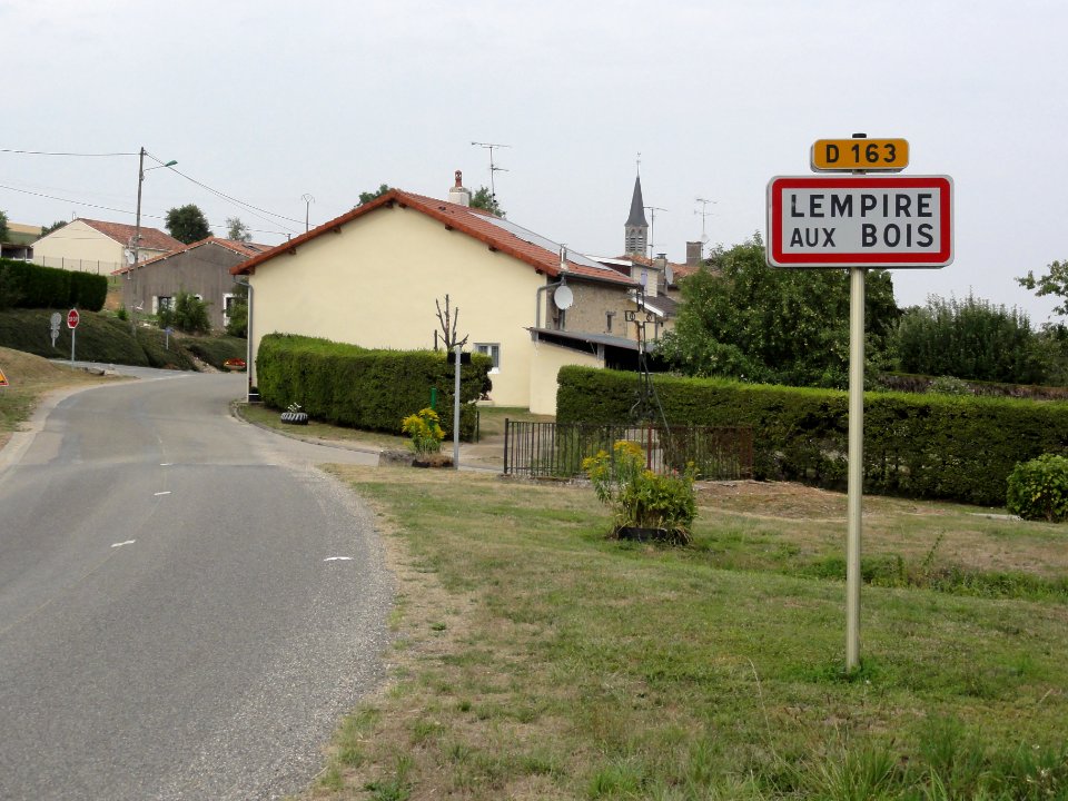 Lempire-aux-Bois (Meuse) city limit sign