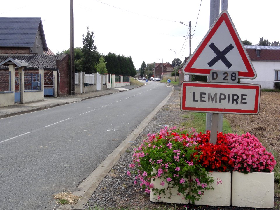 Lempire (Aisne) city limit sign