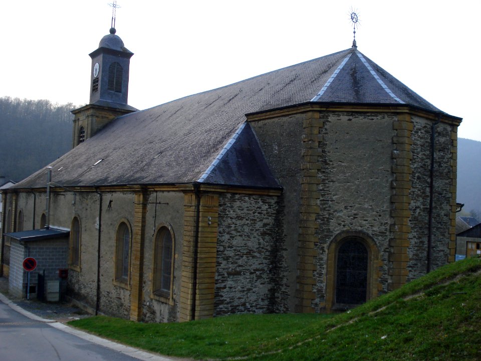Les Hautes-Rivières (Ardennes) église, chevet
