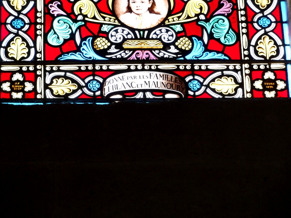 Les Ormes (Vienne) église, vitrail 05, signature