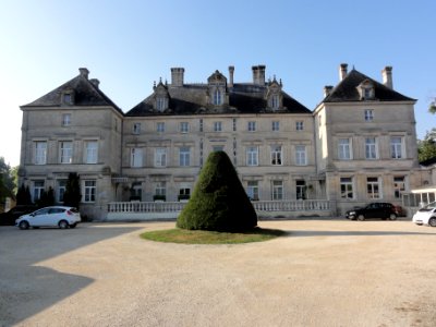 Les Monthairons (Meuse) château des Monthairons coté rue