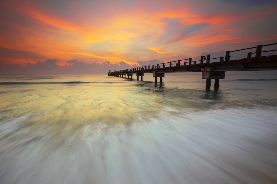 Nature ocean pier