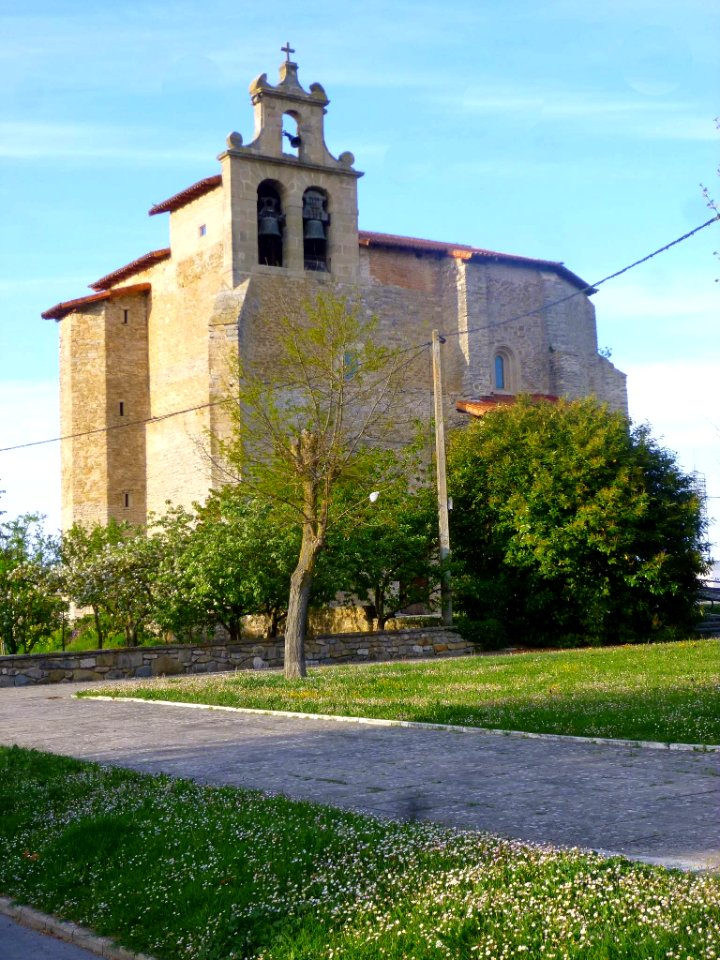 Lermanda - Iglesia de San Sebastián 03