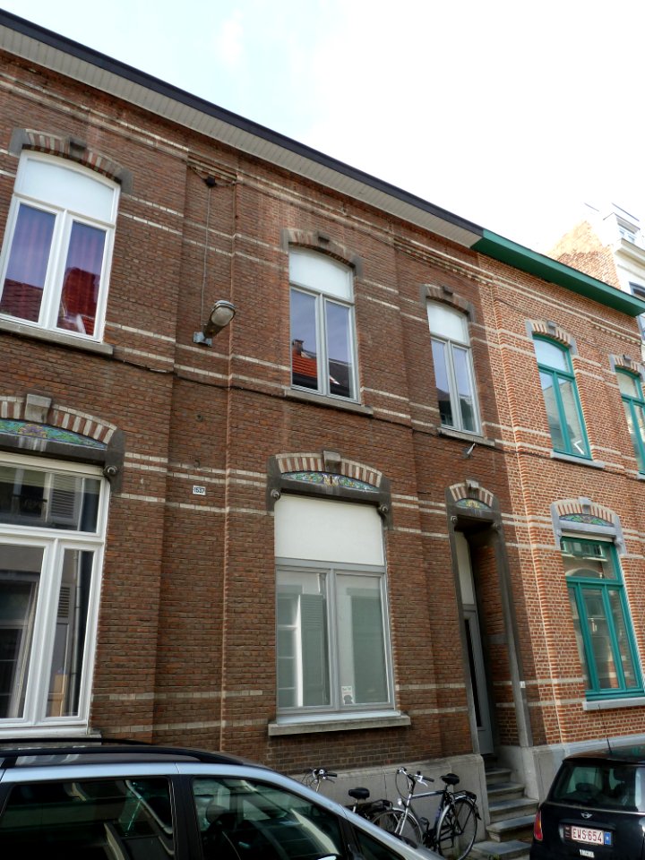 Leuven-Onze-Lieve-Vrouwstraat 36