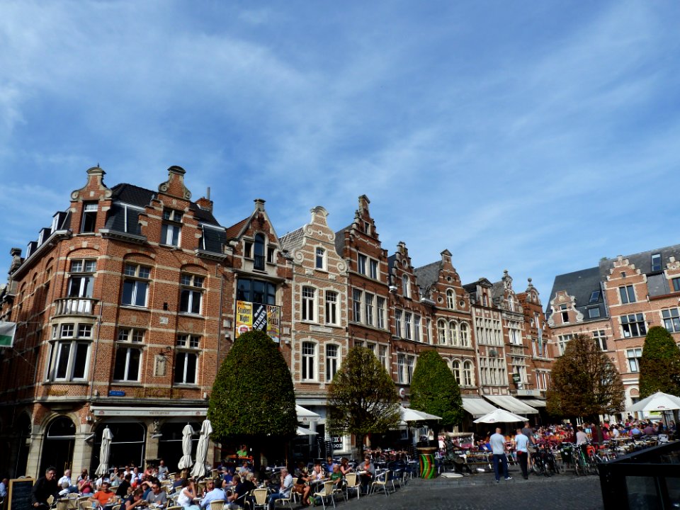 Leuven-Oude Markt 46-55