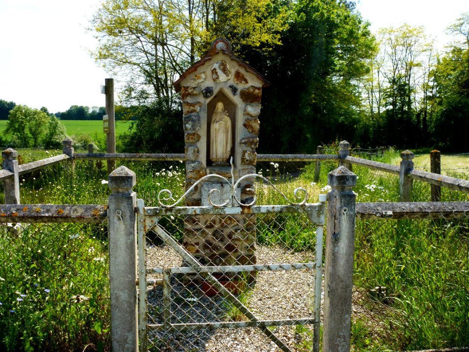 Les Places (Eure, Fr) oratoire Ste Thérèse