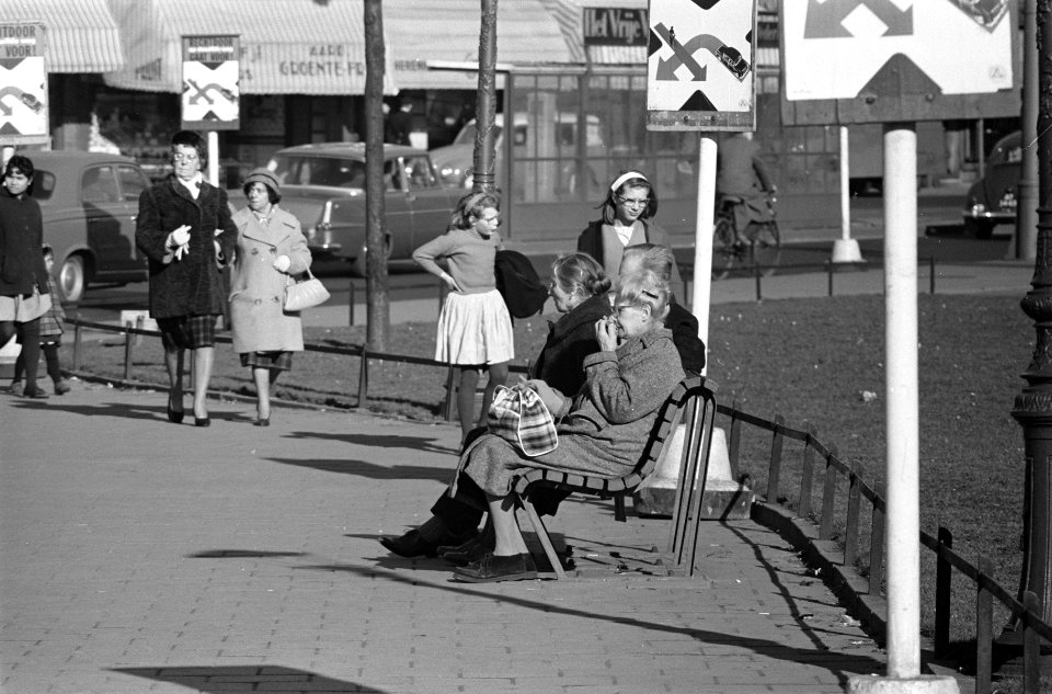 Lentesfeer in Amsterdam, Bestanddeelnr 913-5495
