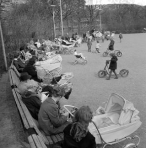 Lente in het Vondelpark, Bestanddeelnr 915-0280