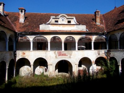 Leskovec Castle 53