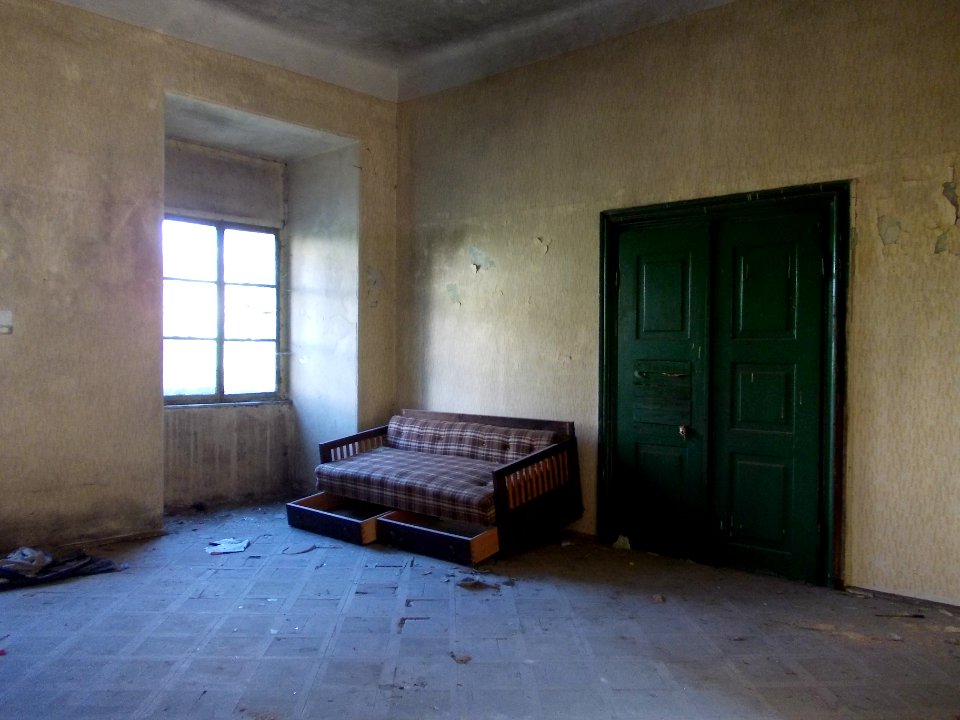Leskovec Castle 29