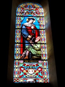 Les Ormes (Vienne) église, vitrail 05