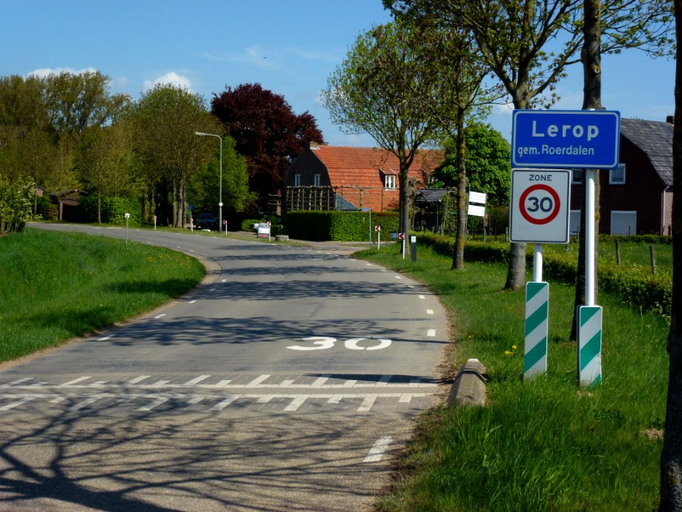 Lerop (Roerdalen) entreebord