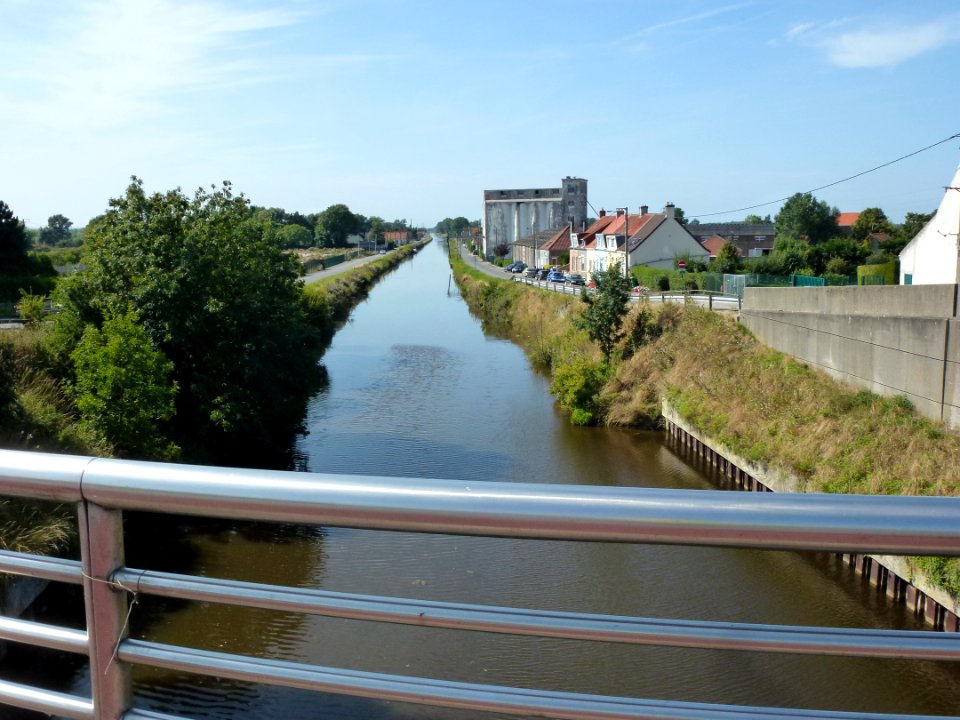 Les Attaques (Pas-de-Calais) Pont-d'Ardres, Canal de Calais à Saint-Omer (ouest)