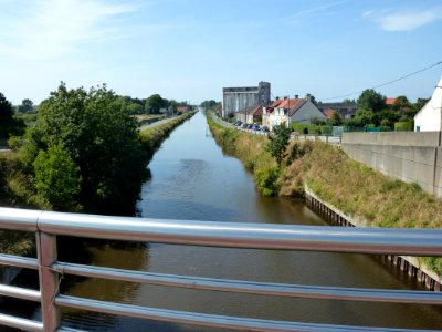 Les Attaques (Pas-de-Calais) Pont-d'Ardres, Canal de Calais à Saint-Omer (ouest)