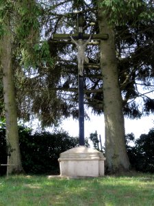 Les Autels (Aisne) croix de chemin