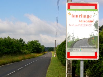 Les Ormes (Vienne) fauchage raisonnée