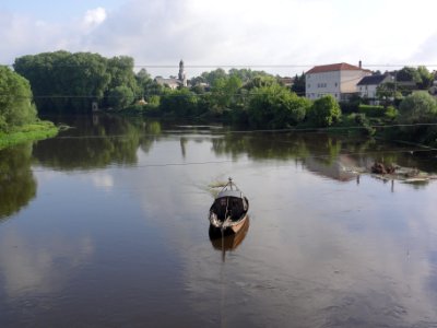 Les Ormes (Vienne) vue de la Vienne