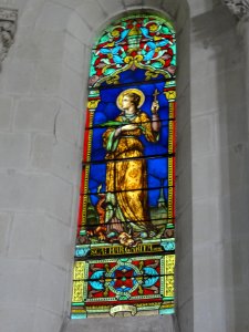Les Ormes (Vienne) église, vitrail 10