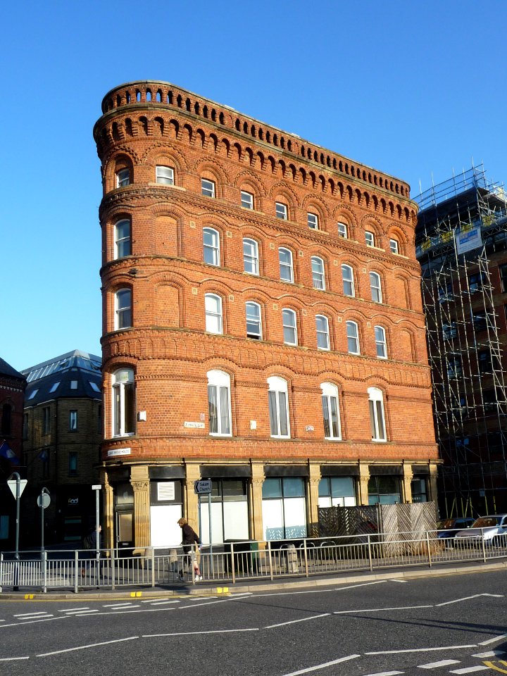 Leeds Bridge House 02