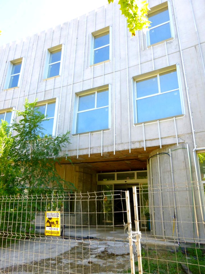 Leganés - Barrio de Leganés Norte, Biblioteca Central y Archivo Municipal Central 04