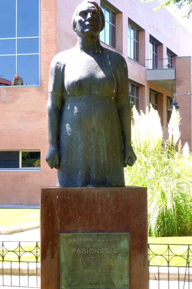 Leganés - Monumento a Pasionaria