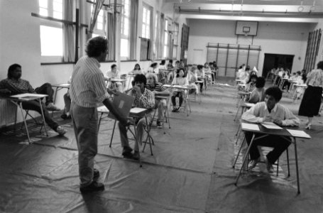 Leerlingen in de gymzaal, Bestanddeelnr 934-4547