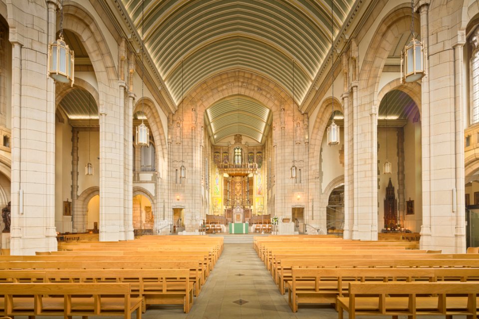 Leeds Cathedral Nave