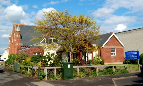 Lee-on-the-Solent Methodist Church, High Street, Lee-on-the-Solent (May 2019) (3)