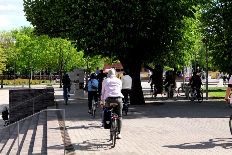 LeaveNoOneBehind protest Berlin 2020-04-26 Antonplatz Neptunbrunnen 27