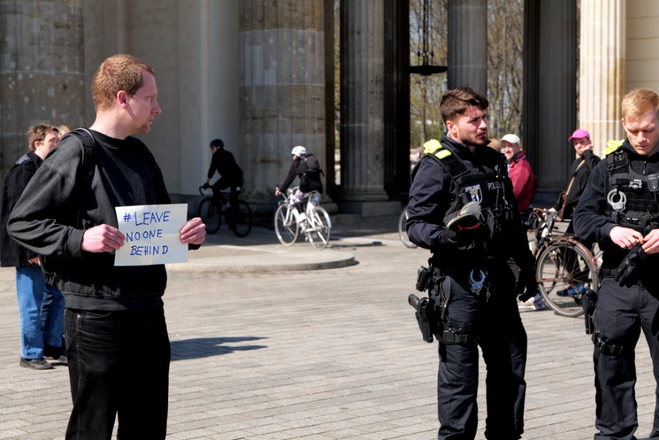 LeaveNoOneBehind protest Berlin 2020-04-05 76