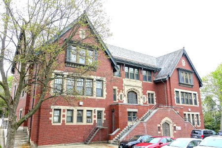 Leander R. Peck School - Barrington, RI - DSC03955