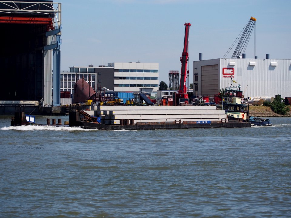 Leanke - ENI 02002004 & Ketelmeer - ENI 02323555, Noord rivier
