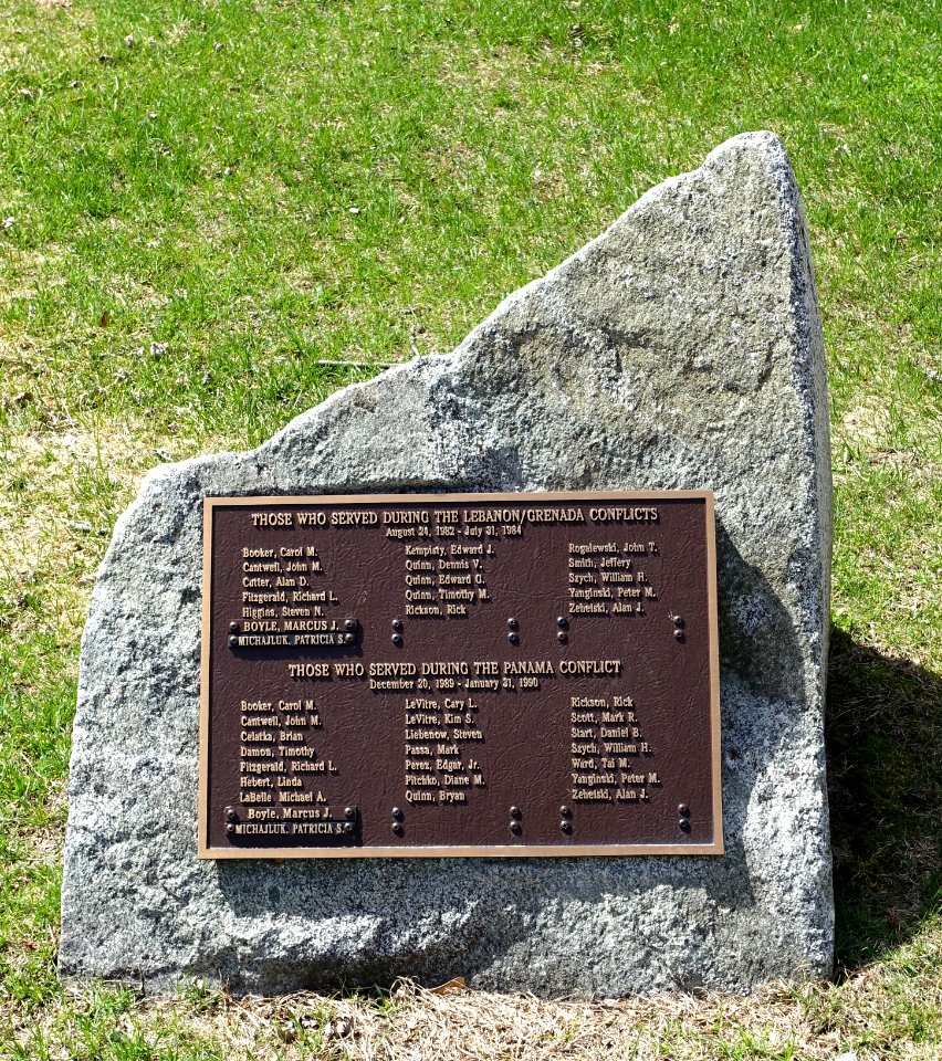 Lebanon-Grenada-Panama Conflicts memorial - Hatfield, Massachusetts - DSC01881