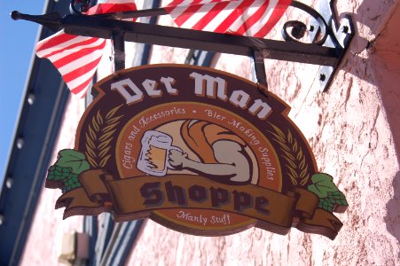 Leavenworth Der Man Shoppe