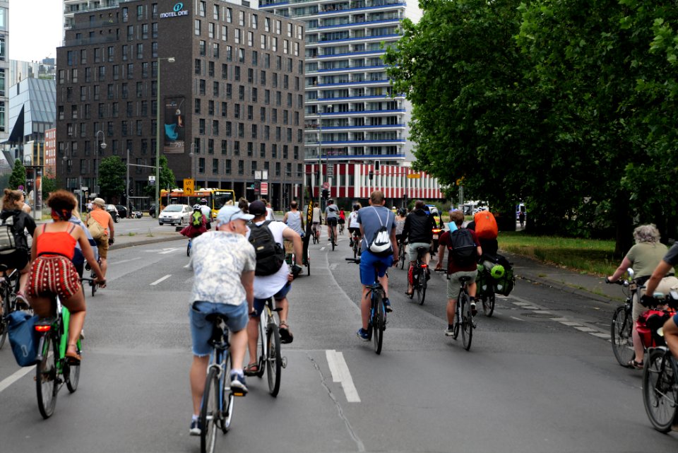 LeaveNoOneBehind protest Berlin 2020-06-13 81