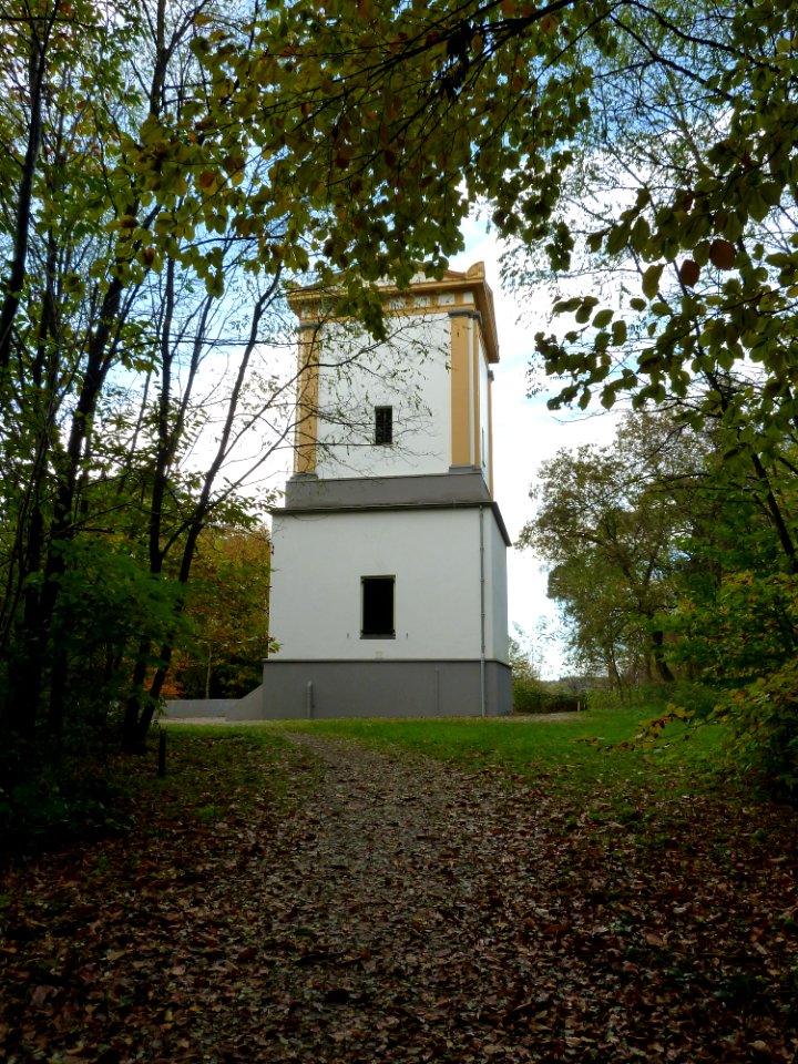 Leersum-Donderberg met graftombe (1)