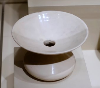 Lees jar (Zhadou), China, probably Henan province, Tang dynasty, 800s AD, stoneware with white glaze - Portland Art Museum - Portland, Oregon - DSC08410