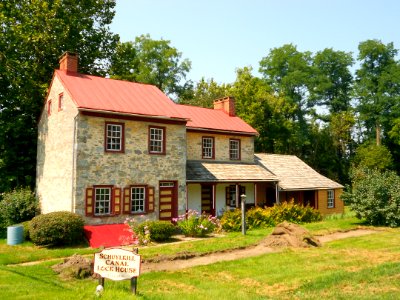 Leesport Lock House 1 BerksCo PA