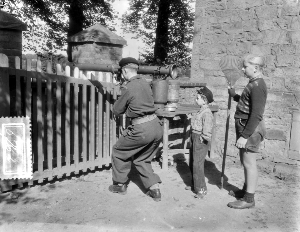 Legermanoeuvres in West Duitsland , soldaten in actie, Bestanddeelnr 906-7362