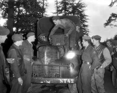 Legermanoeuvres in West Duitsland , soldaten in actie, Bestanddeelnr 906-7360