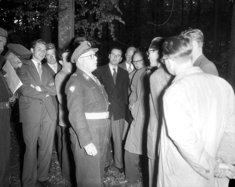 Legermanoeuvres in West Duitsland , Generaal Falk Whistler Opsomer, Bestanddeelnr 906-7350