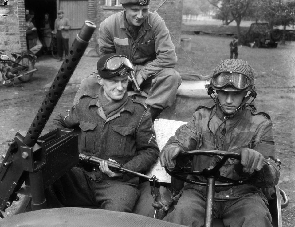 Legermanoeuvres in West Duitsland , soldaten in actie, Bestanddeelnr 906-7355