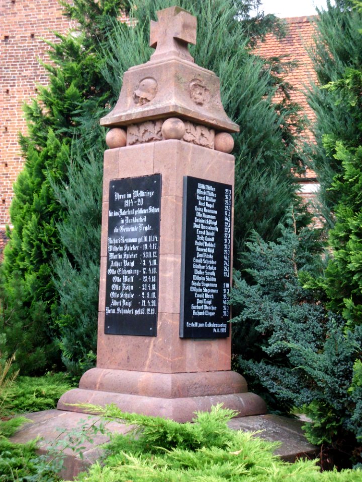 Legde Dorfkirche 2