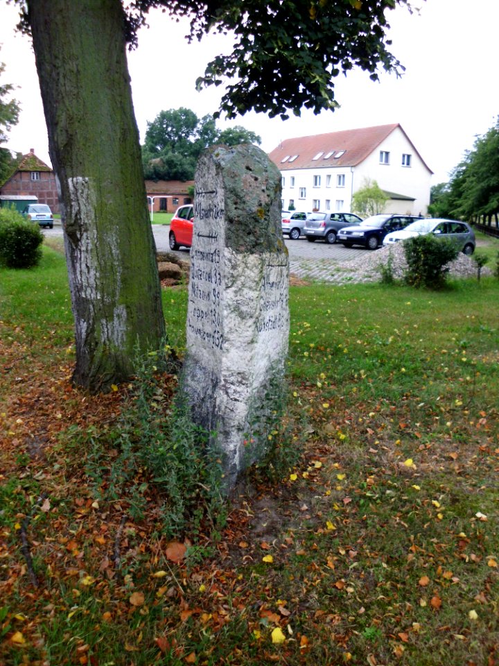 Legde Kilometerstein 1 1