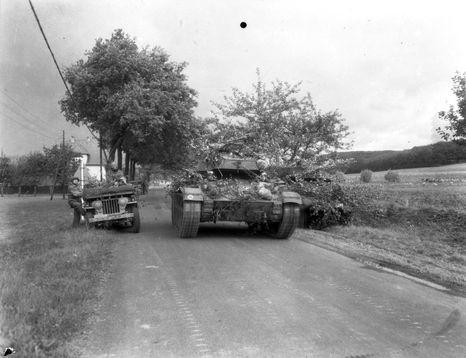 Legermanoeuvres West Duitsland , tweede zending aangetast, Bestanddeelnr 906-7416