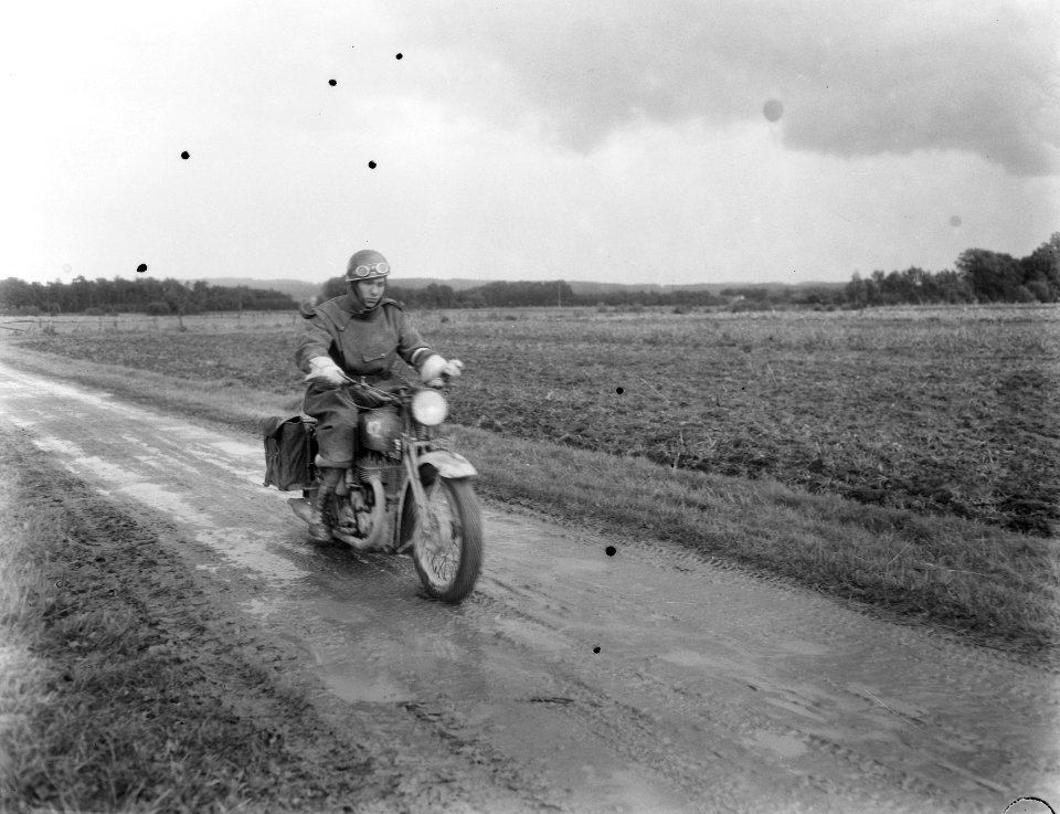 Legermanoeuvres West Duitsland , tweede zending, Bestanddeelnr 906-7400