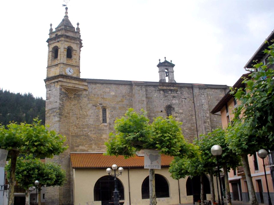 Legorreta - Iglesia de San Salvador 1