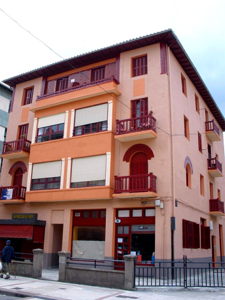 Legazpi - Edificios 04